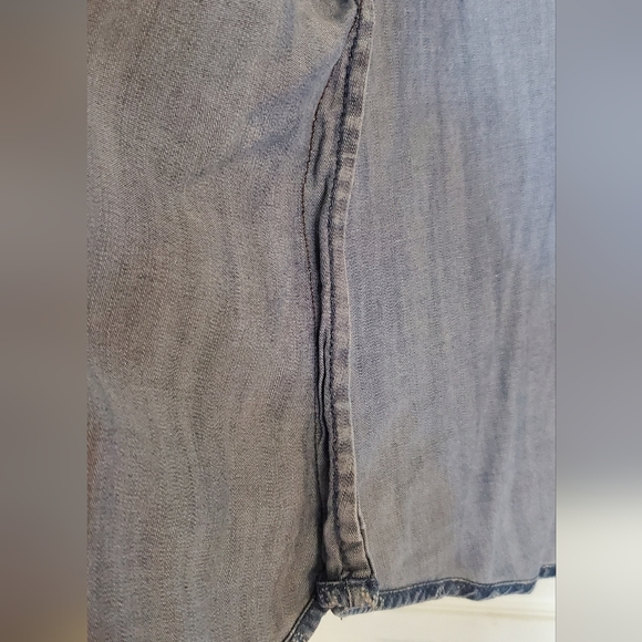 Denim shirt very soft! - Picture 3 of 3